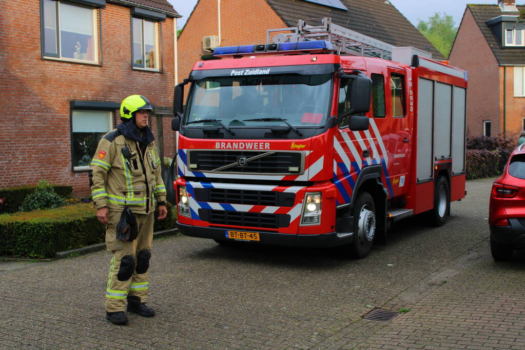 Brand in schoorsteen snel gedoofd