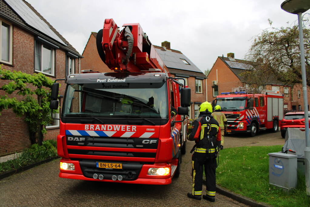 Brand in schoorsteen snel gedoofd