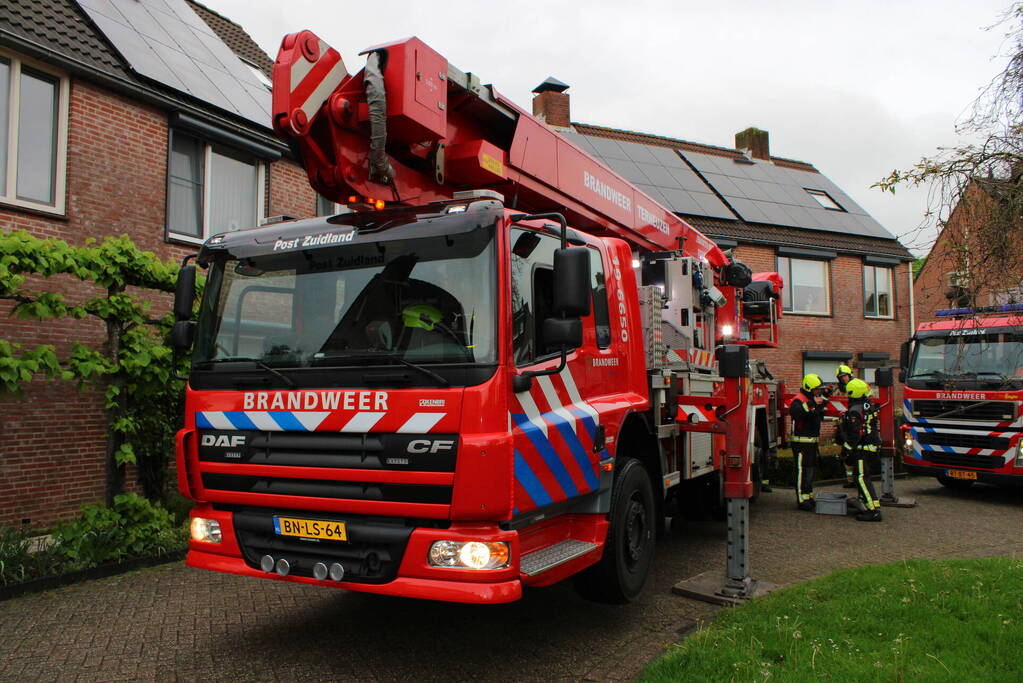 Brand in schoorsteen snel gedoofd