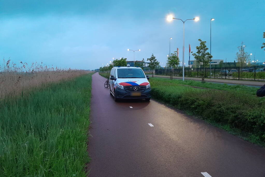 Lammetje raakt te water