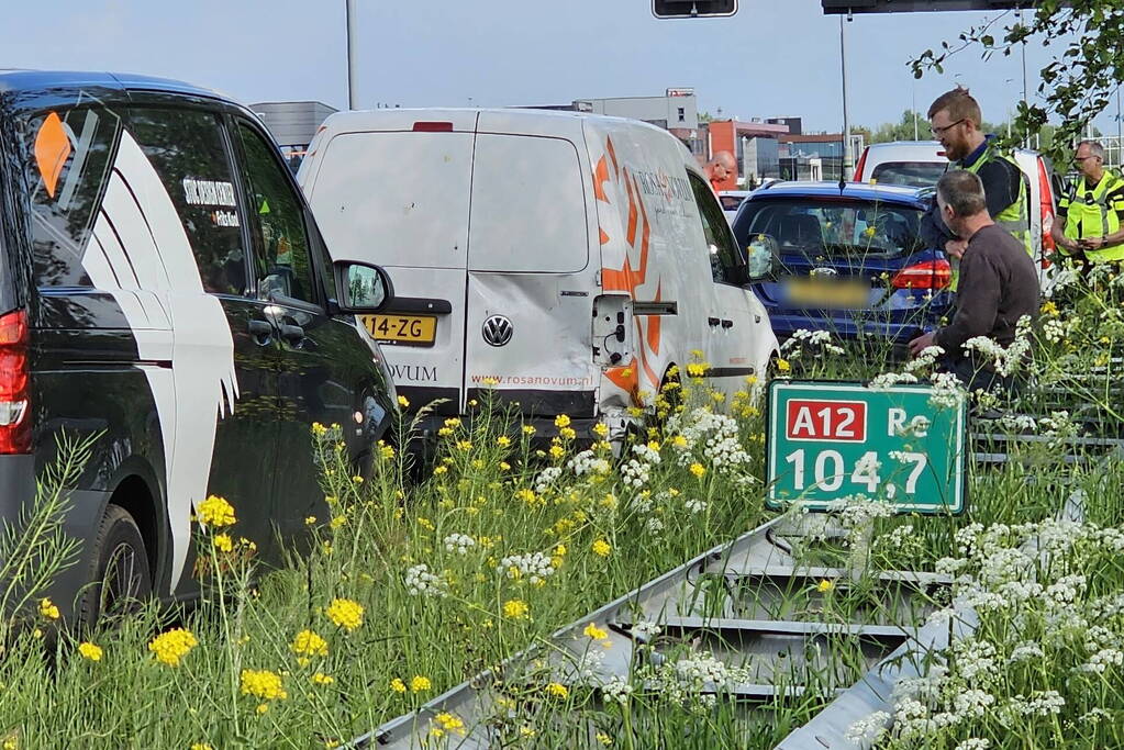 Drie auto's betrokken bij botsing