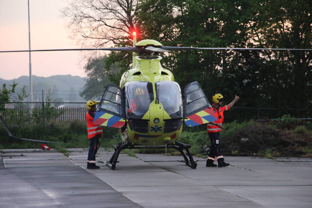 Traumahelikopter trekt veel bekijks