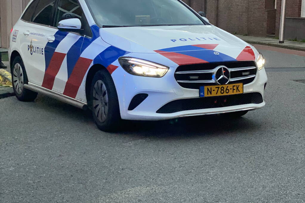 Veel rook bij brand in woning