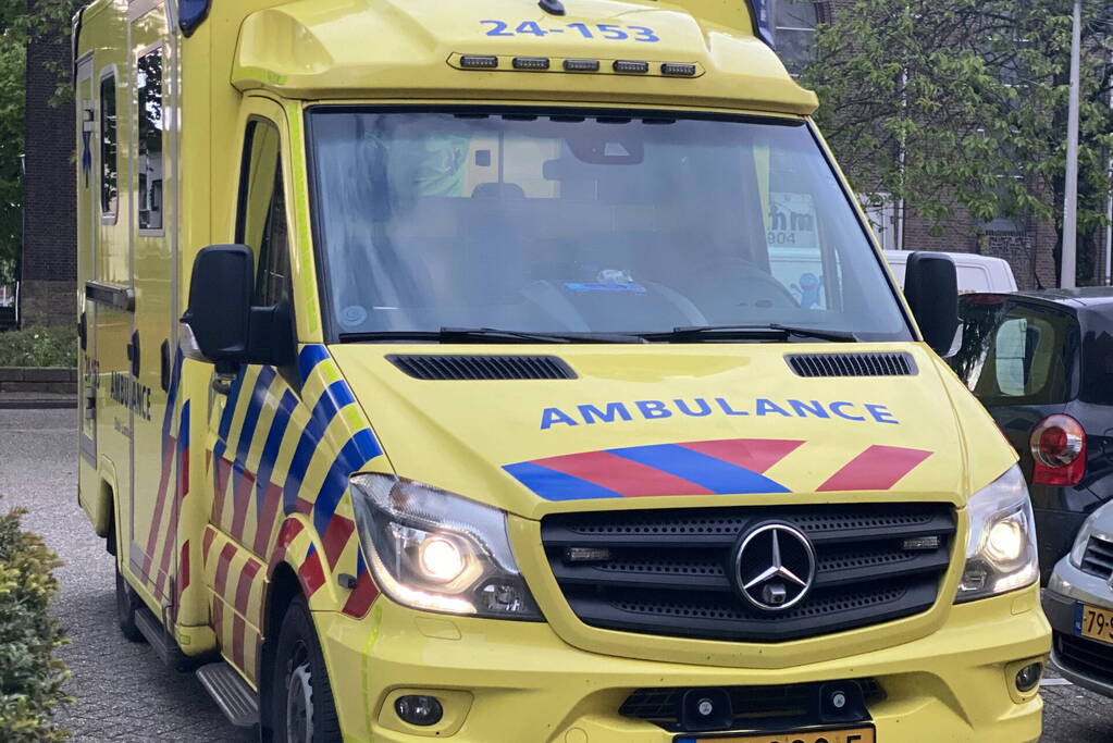 Veel rook bij brand in woning