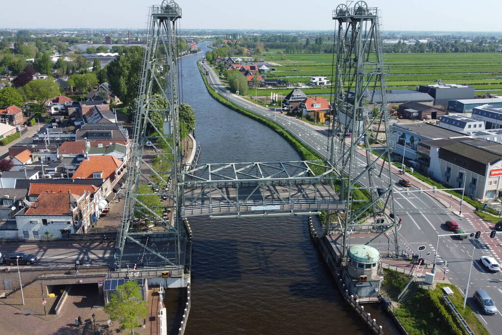 Hefbrug gestremd door storing