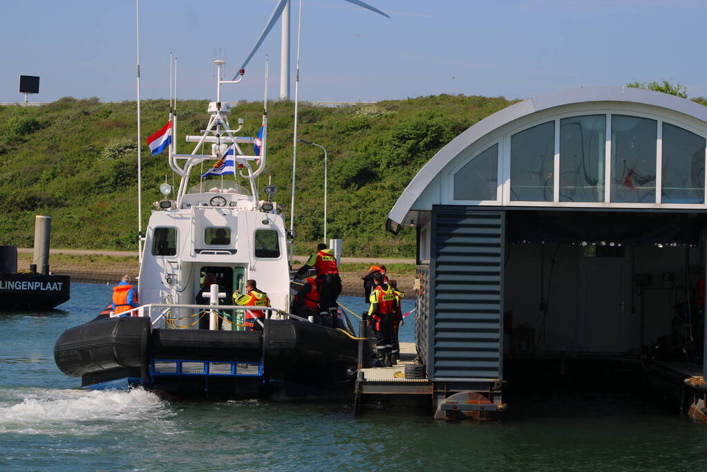 Open dag KNRM Neeltje Jans tijdens Nationale Reddingbootdag