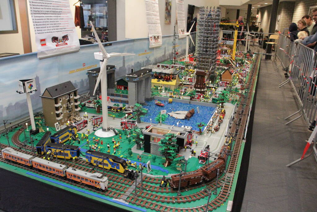 Burgemeester Lucas Bolsius opent Veiligheidsdag 2023