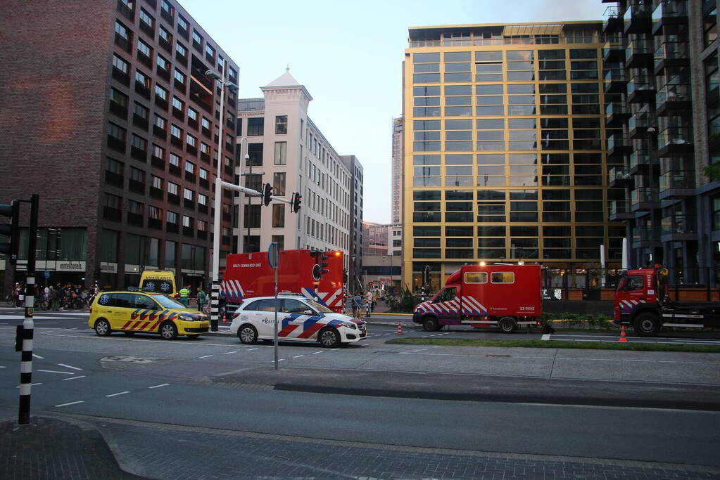 Zeer grote brand in leegstaande loods