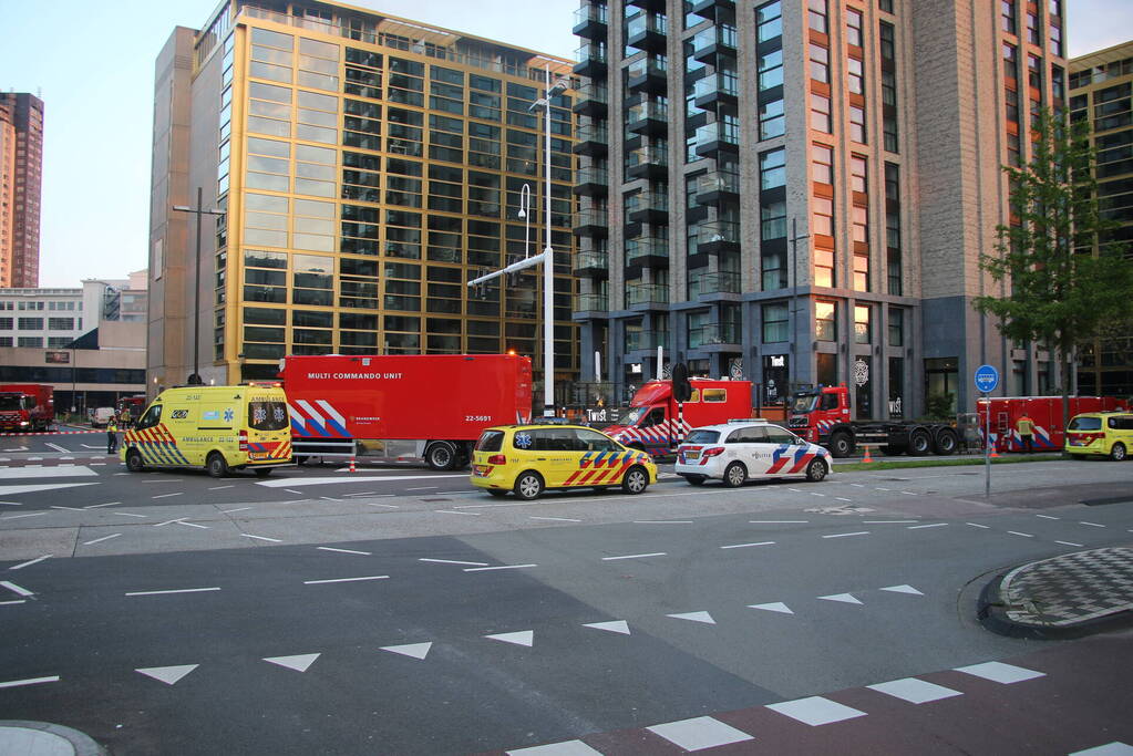 Zeer grote brand in leegstaande loods