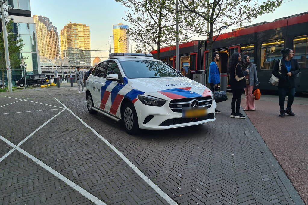 Forse schade bij aanrijding tussen tram en auto