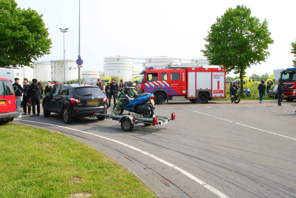 Motorrijder ernstig gewond na ongeval tijdens meeting