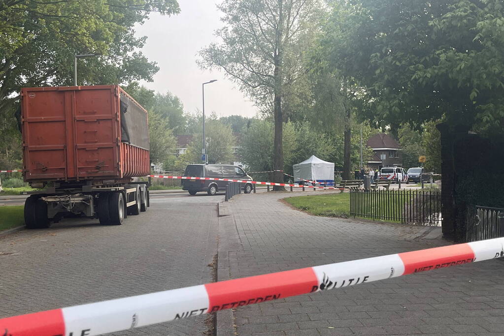 Overleden persoon aangetroffen in water