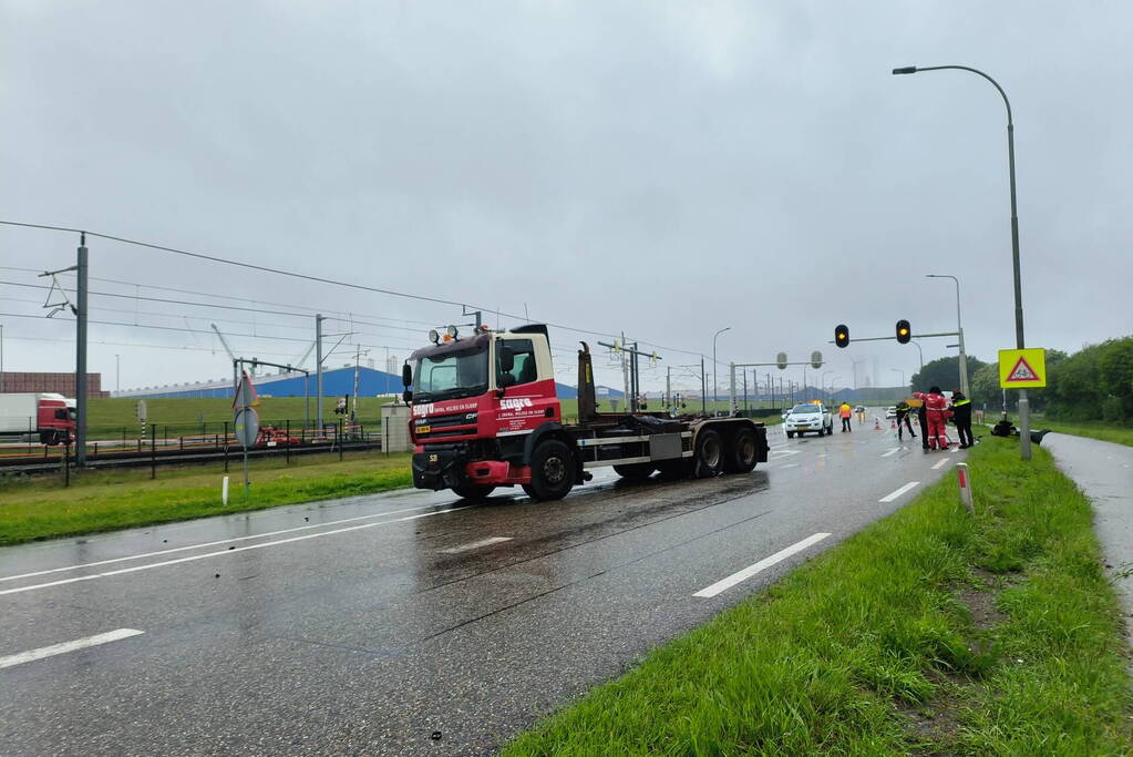 Ernstig verkeersongeval met vrachtwagen
