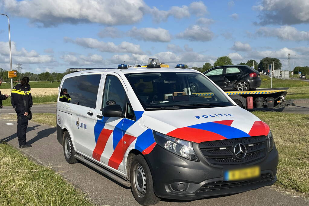 Botsing tussen drie personenauto's