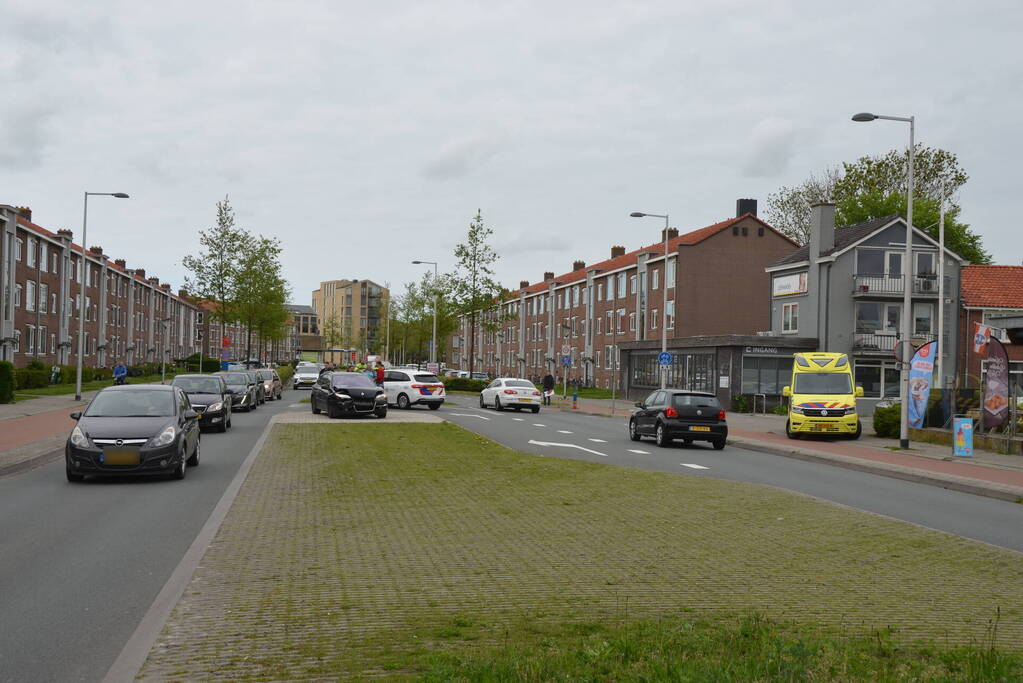 Hevige schade bij kop-staartbotsing