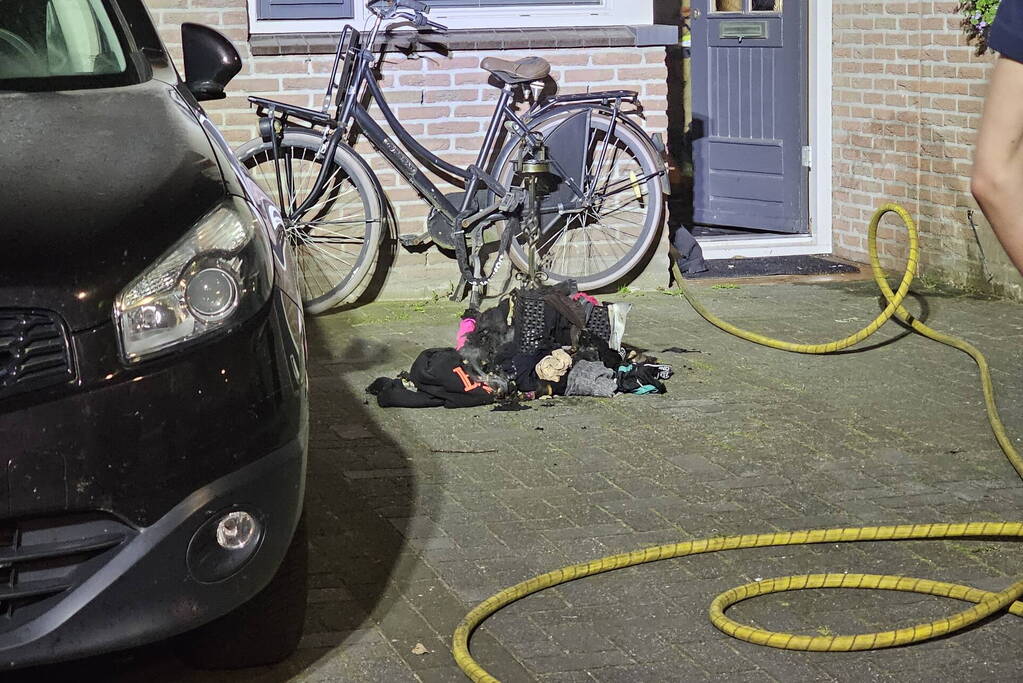 Brand op zolder van woning