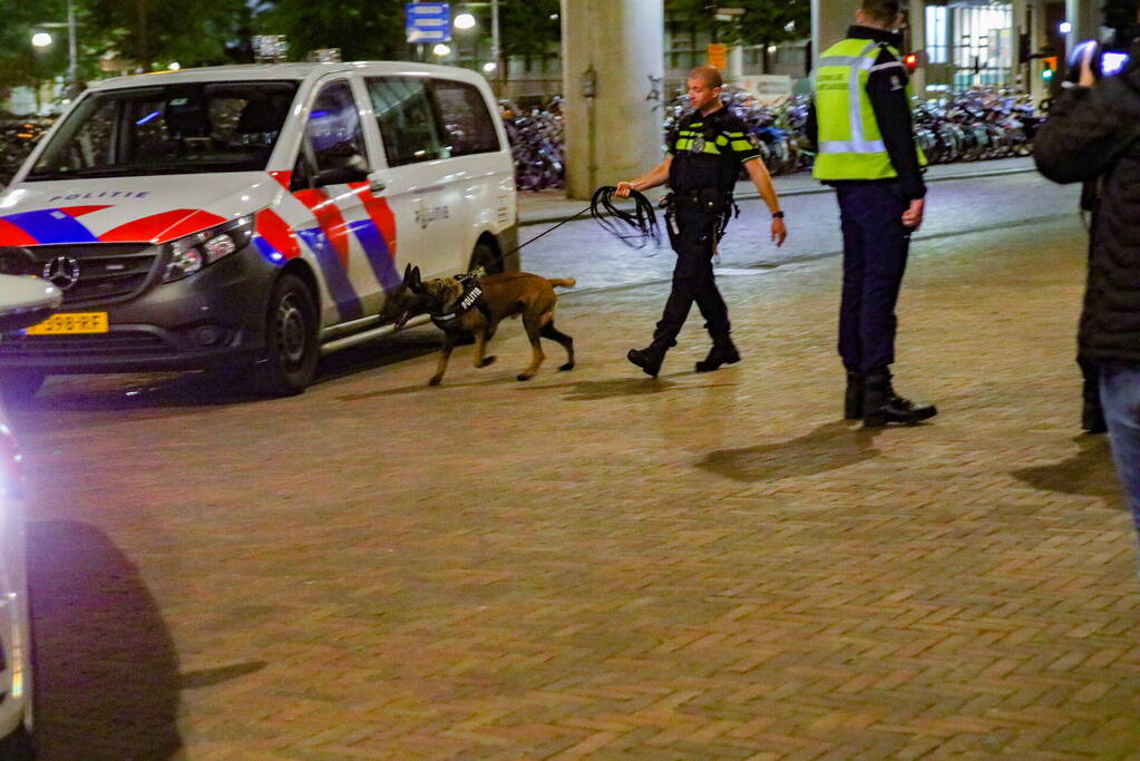 Steekpartij voor treinstation