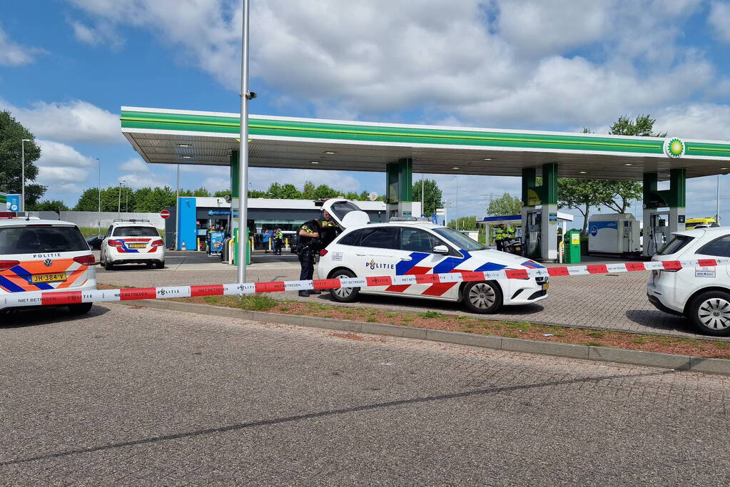 Politie doet onderzoek naar schietpartij BP-tankstation
