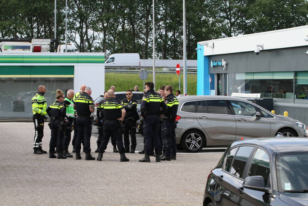 Politie doet onderzoek naar schietpartij BP-tankstation