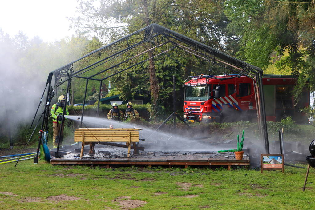 Aanhouding na hevige brand in drie glampingtenten