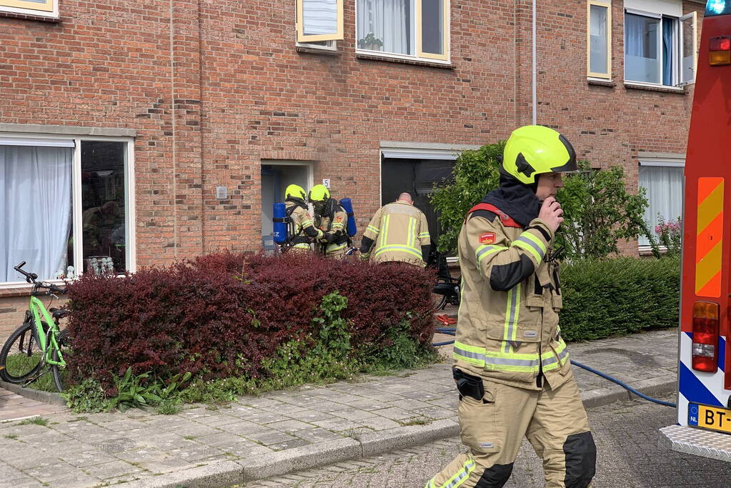 Twee kinderen nagekeken na woningbrand