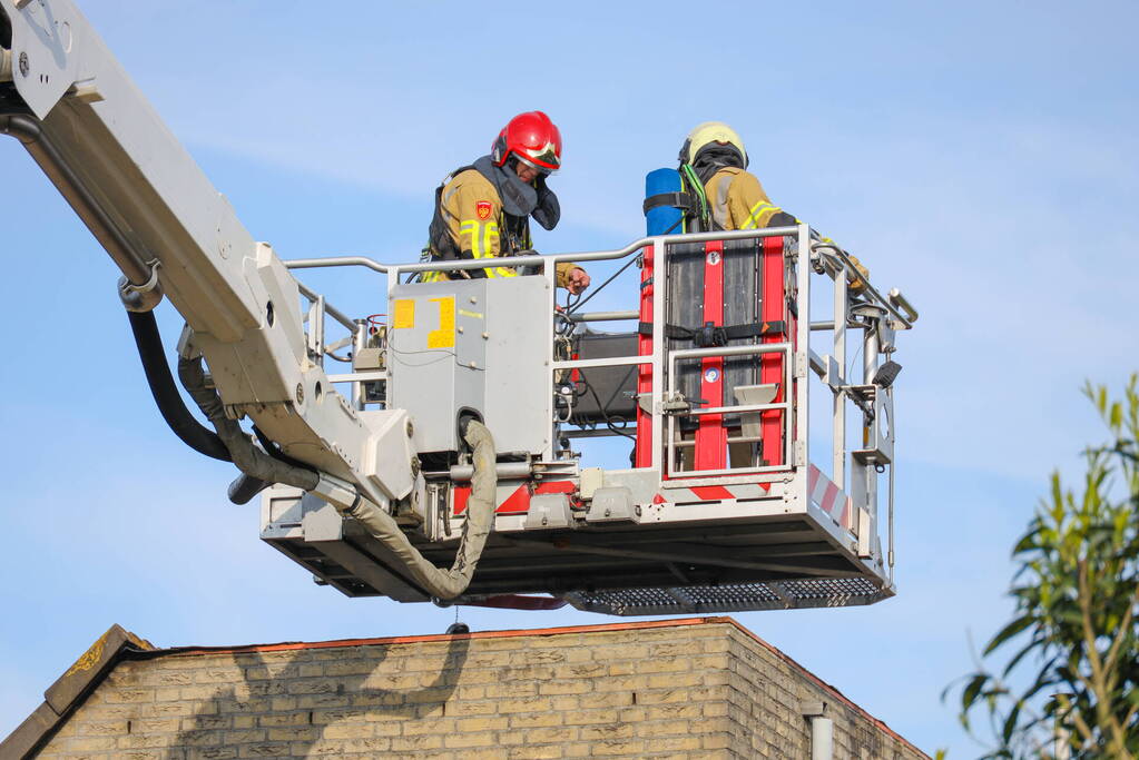 Uitslaande brand in woning