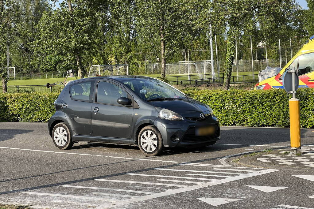 Fietser gewond bij aanrijding met auto