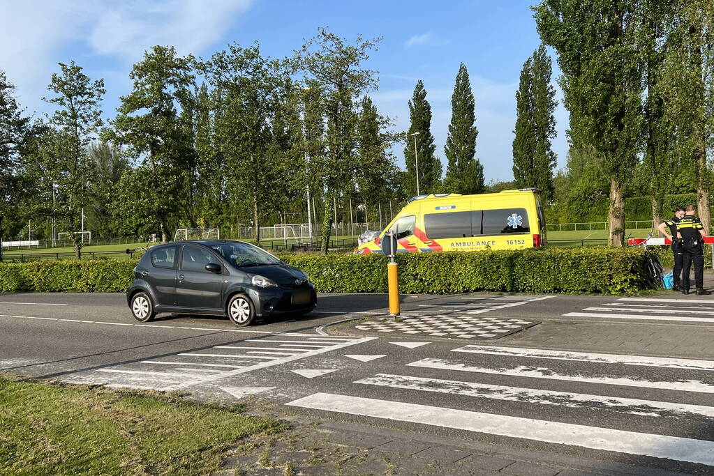 Fietser gewond bij aanrijding met auto