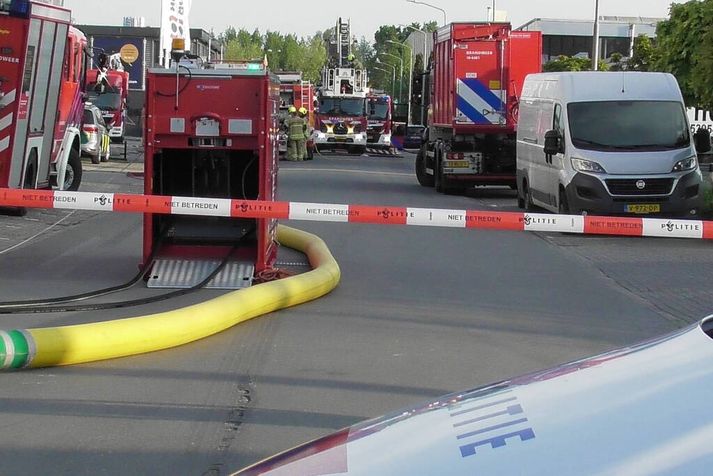 Zeer grote brand bij orthopedisch bedrijf