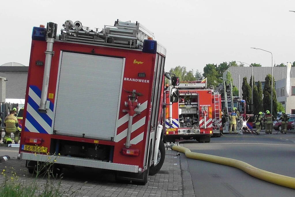 Zeer grote brand bij orthopedisch bedrijf