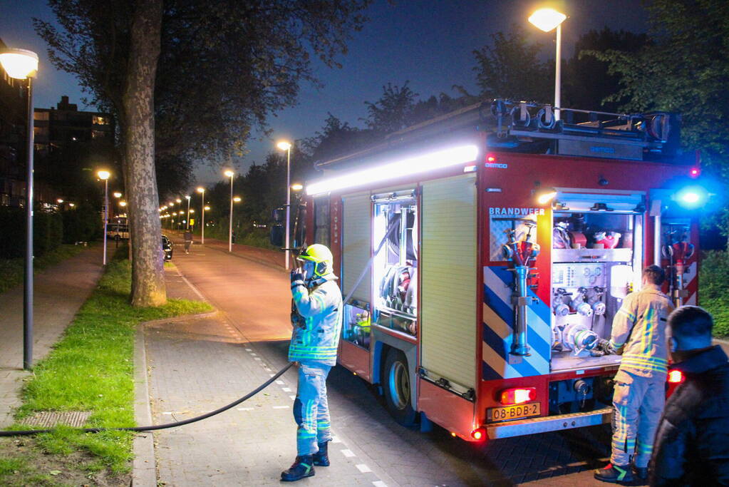 Kleine brand in achtertuin