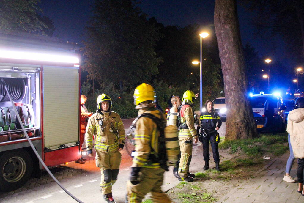 Kleine brand in achtertuin