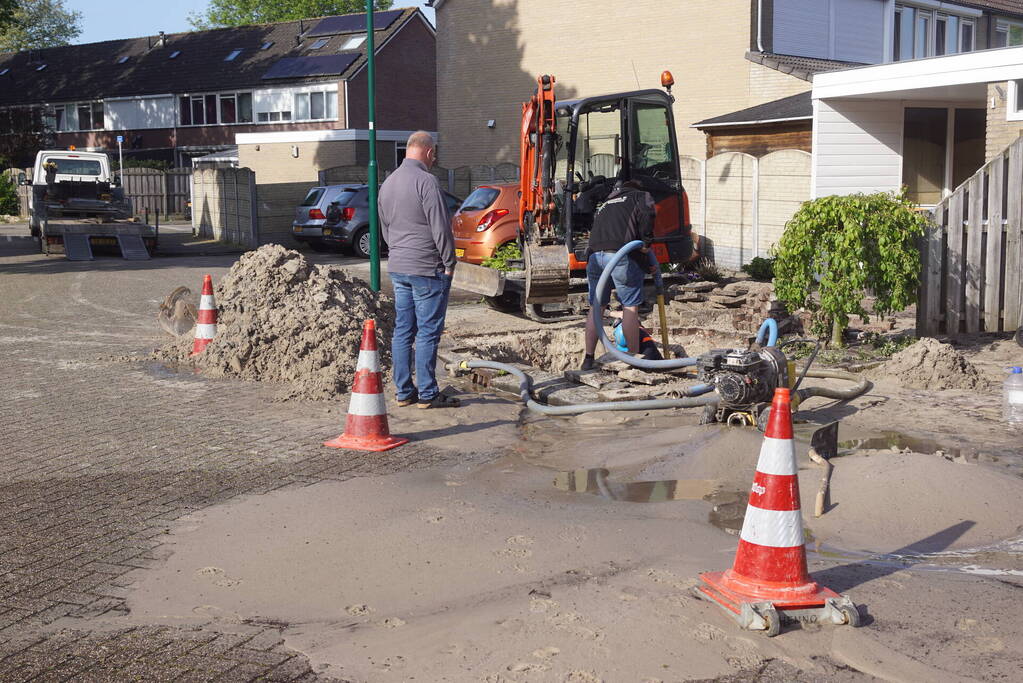 Lage waterdruk door gesprongen waterleiding