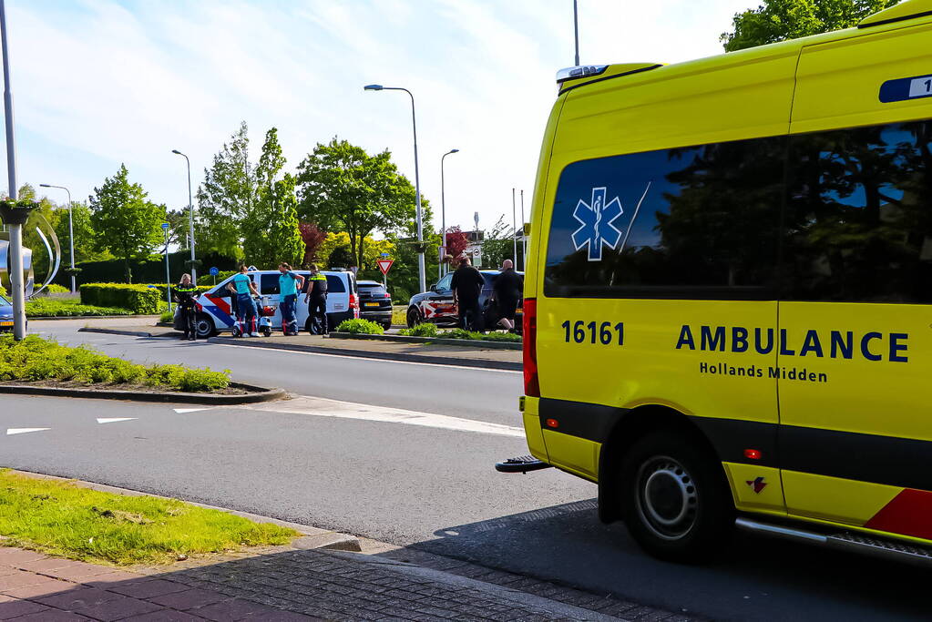 Scootmobiel aangereden bij oversteken