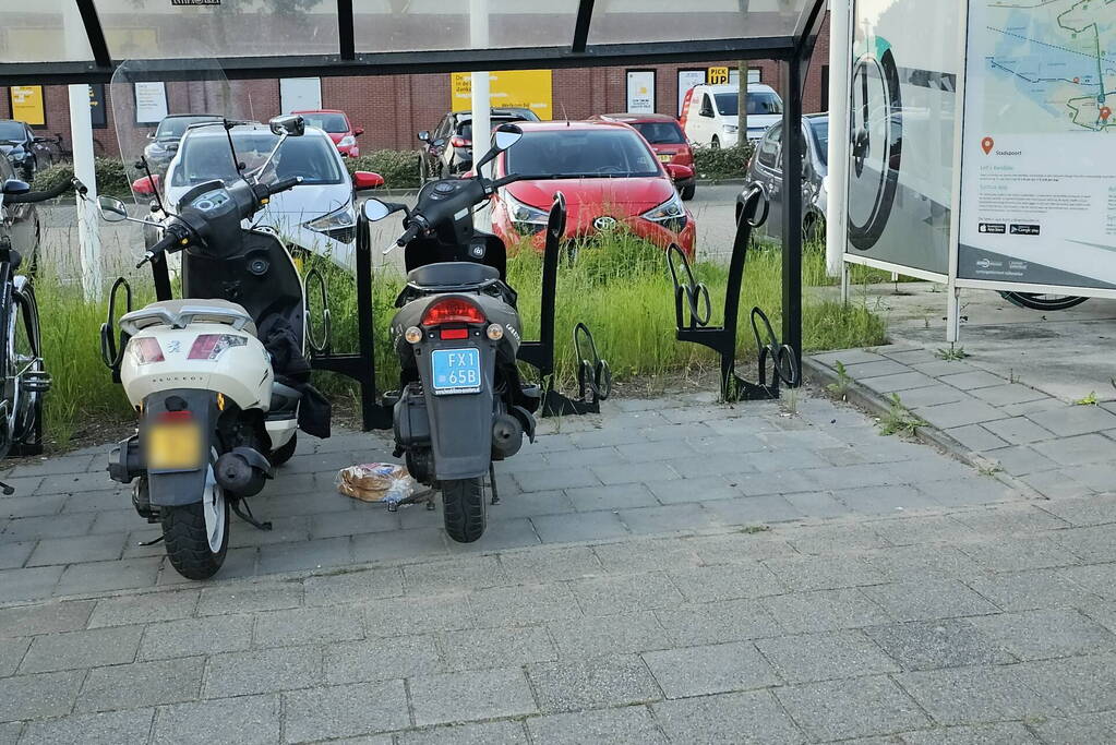 Moeder gewond bij botsing met dochter