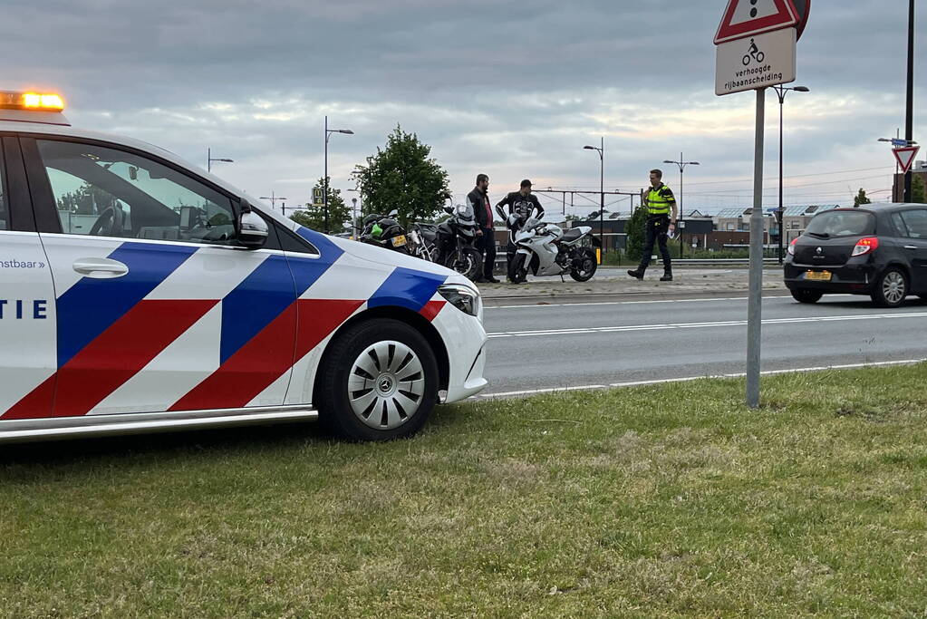 Motorrijder komt ten val