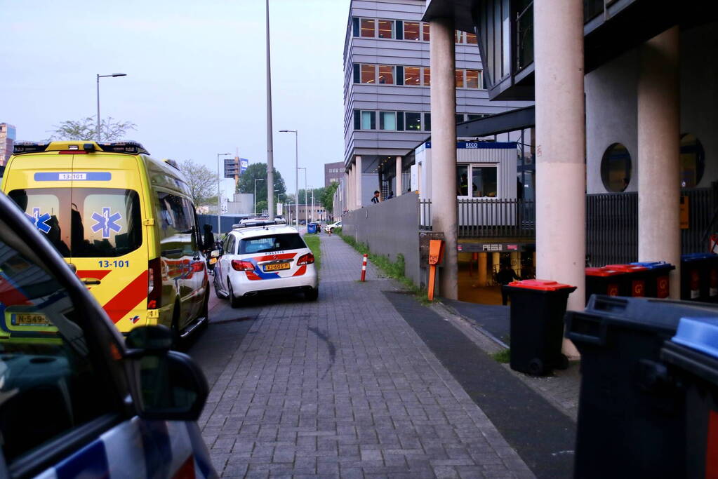 Persoon gewond bij steekincident