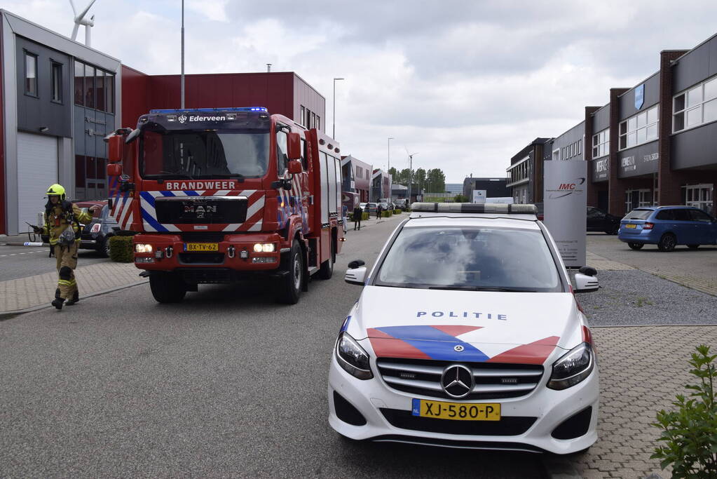 Tuinmeubilair gaat in vlammen op dakterras