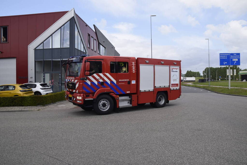 Tuinmeubilair gaat in vlammen op dakterras