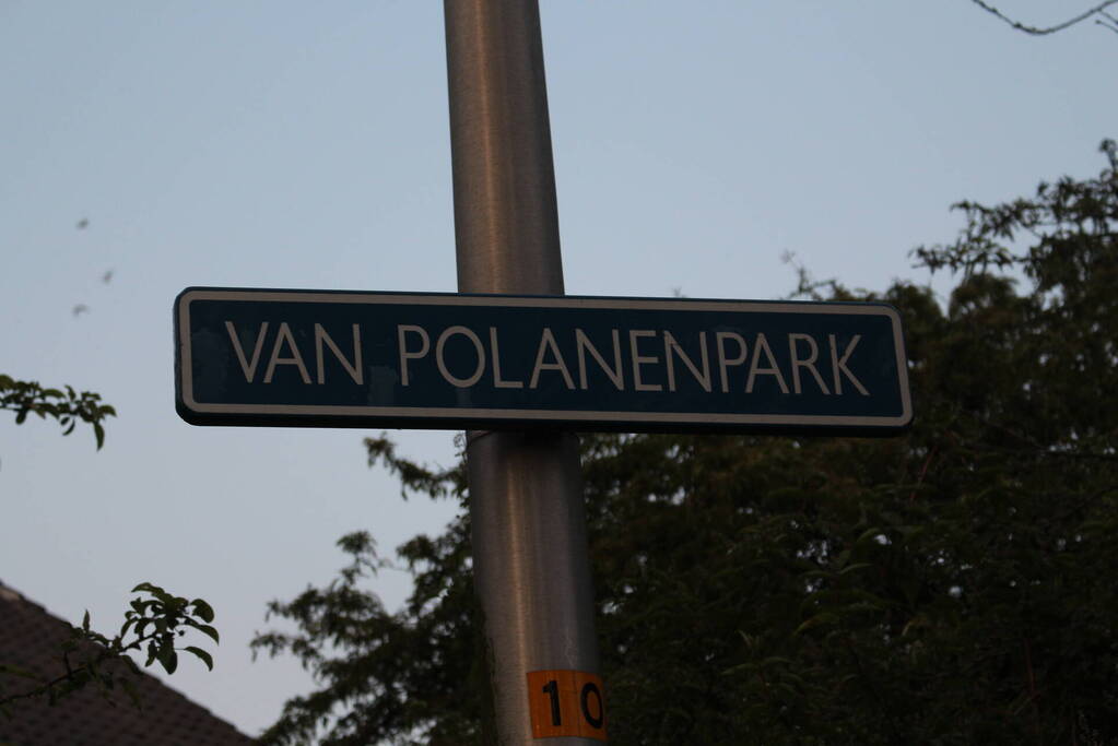 Verdachten slaan op de vlucht na aantreffen hennepkwekerij