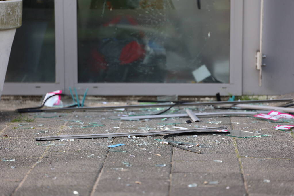 Reeks explosies raakt Surinaamse Suri-Change geldwisselkantoren