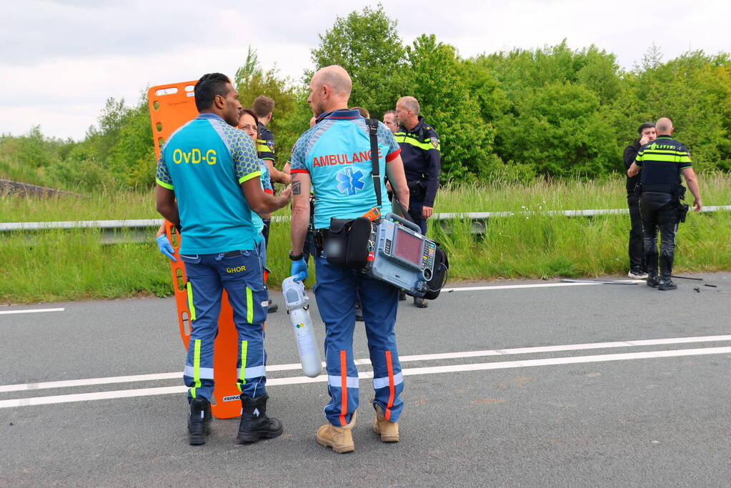 Ernstige aanrijding tussen twee voertuigen