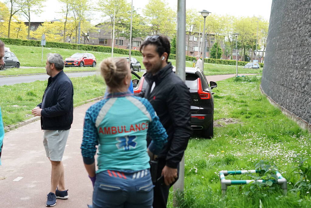 Veel schade aan twee auto's na botsing