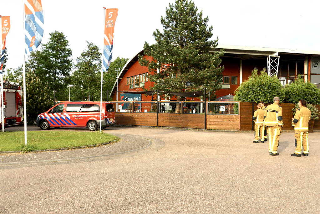 Flinke brandweerinzet na brandmelding bij snowworld