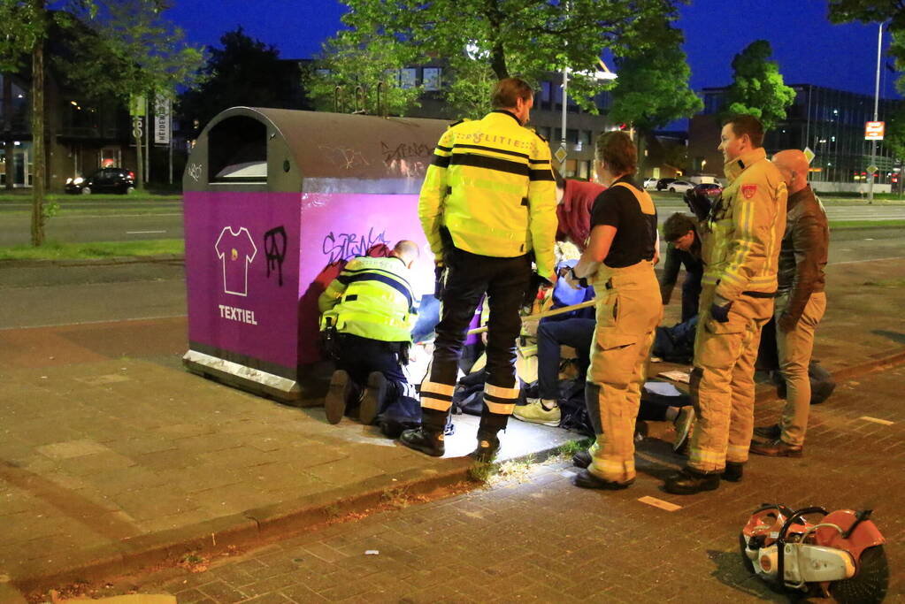 Politie vind gestolen spullen in ondergrondse container