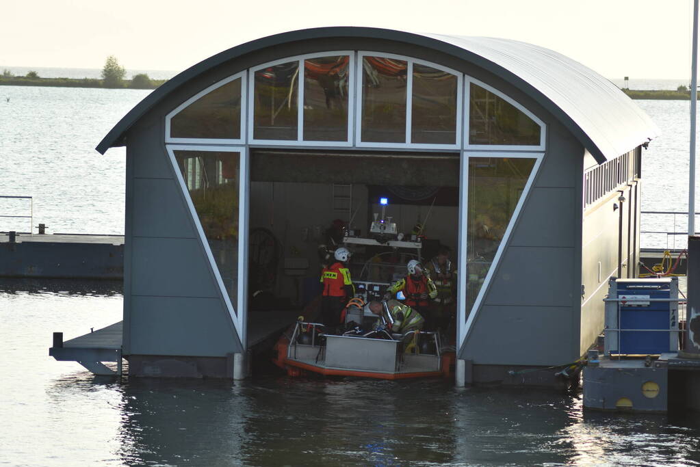 Stoomvorming op boot zorgt voor brandweerinzet