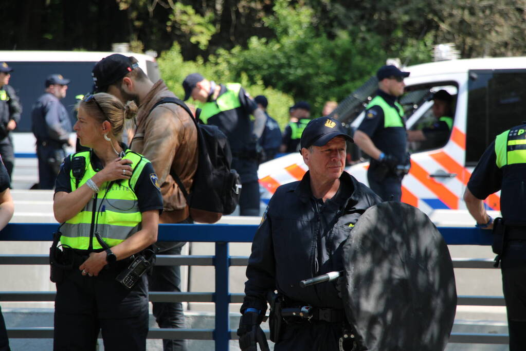 Politie masaal aanwezig bij demonstratie