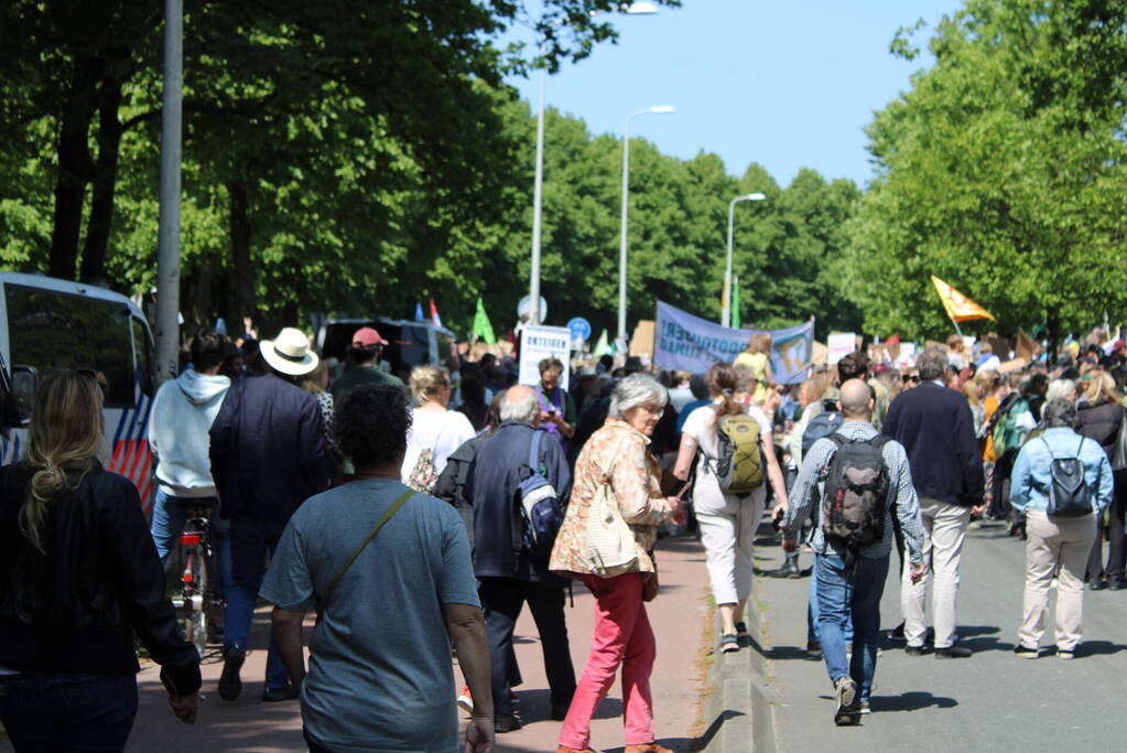 Politie masaal aanwezig bij demonstratie
