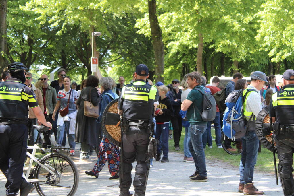 Politie masaal aanwezig bij demonstratie