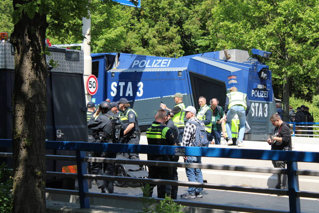 Politie masaal aanwezig bij demonstratie